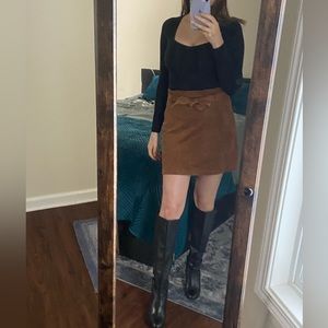 Abercrombie and Fitch faux suede tan camel paper bag skirt w/ pockets size small